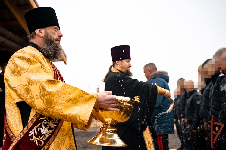 Митрополит Архангельский и Холмогорский освятил часовню в честь святого князя Владимира на территории подразделения Росгвардии