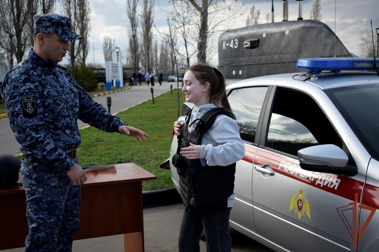 Росгвардия приняла участие в военно-патриотической акции «День призывника» в Нижнем Новгороде