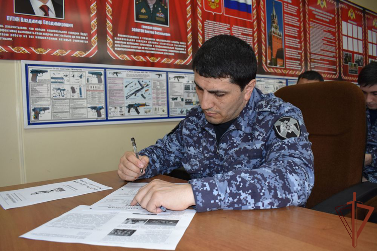 Росгвардия на Северном Кавказе присоединилась к Международной акции «Диктант Победы»