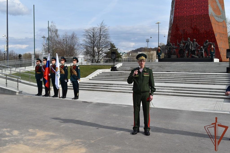 Росгвардия приняла участие в военно-патриотической акции «День призывника» в Нижнем Новгороде