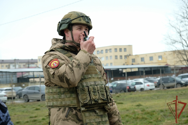 Курсанты Росгвардии завершили стажировку в Дагестане