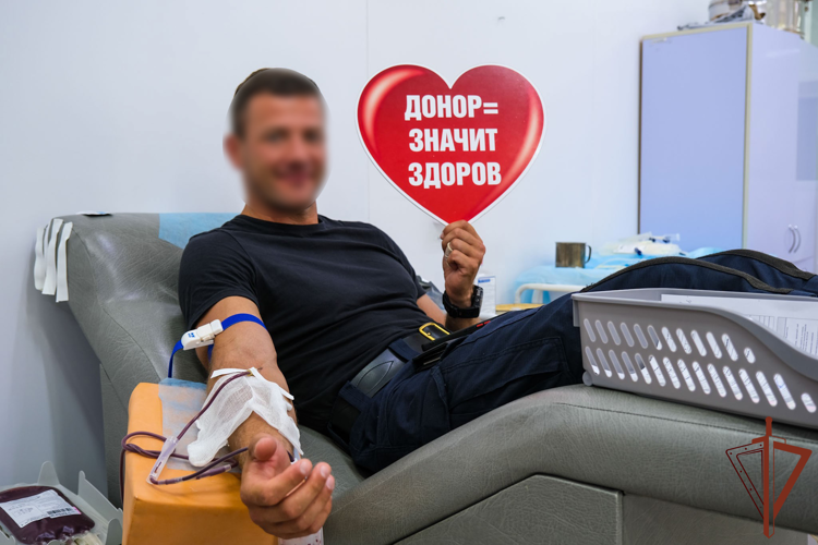 В Марий Эл сотрудники Росгвардии присоединились к масштабной донорской акции (видео)
