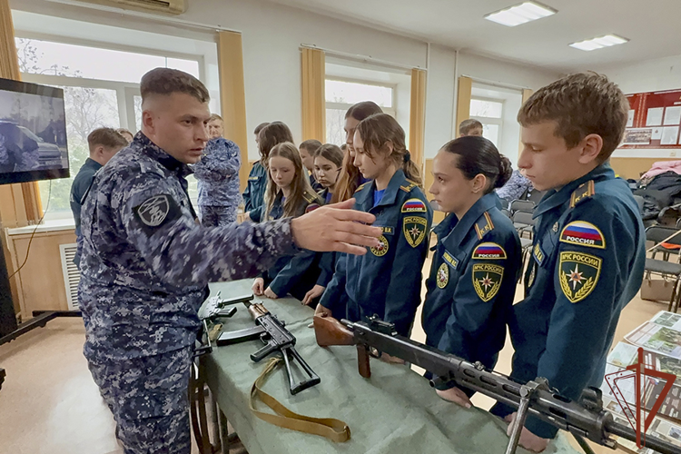 На Дальнем Востоке состоялись патриотические мероприятия с участием Росгвардии