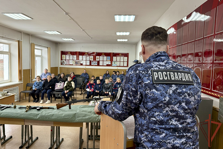 На Дальнем Востоке состоялись патриотические мероприятия с участием Росгвардии