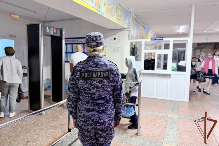 На Дальнем Востоке Росгвардия обеспечила безопасность на мероприятиях в День знаний