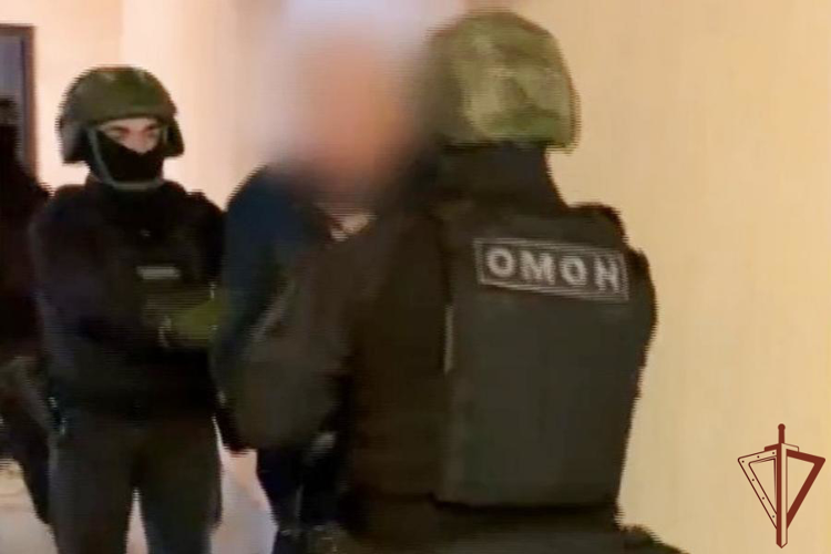 Сотрудники Росгвардии оказали силовую поддержку УФСБ в задержании сотрудника Росжелдора