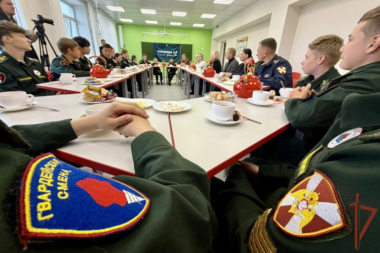 На Дальнем Востоке Росгвардия проводит патриотические мероприятия с молодежью