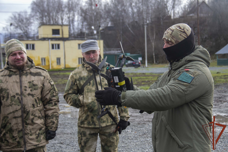 Росгвардейцы и священнослужители Кузбасса обсудили вопросы духовной поддержки личного состава
