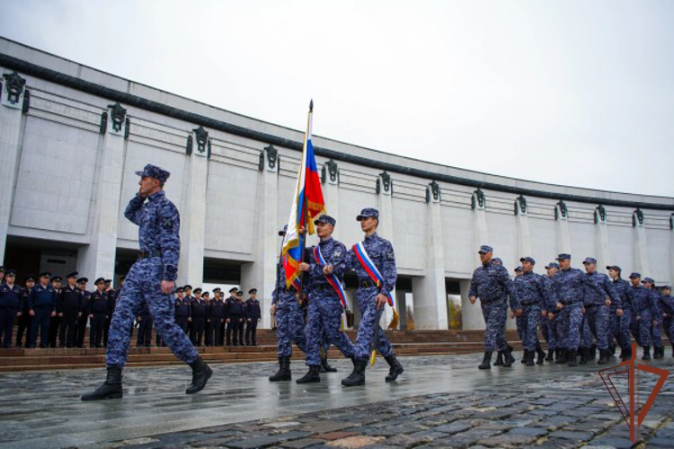 Торжественный выпуск слушателей Центра профессиональной подготовки имени Героя Советского Союза С. Х. Зайцева состоялся в Москве (видео)