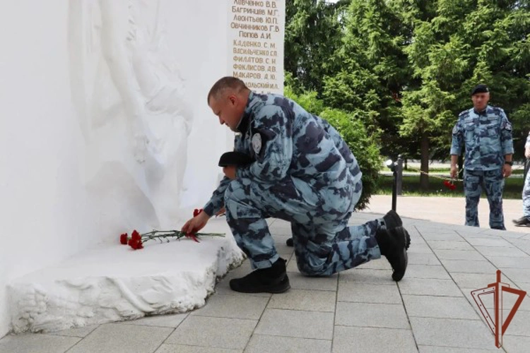 В Центральном округе Росгвардии прошли мероприятия ко Дню ветеранов боевых действий
