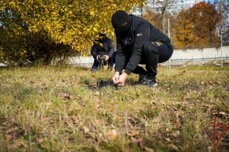 В Москве росгвардейцы провели тактико-специальную тренировку на охраняемом объекте (видео)
