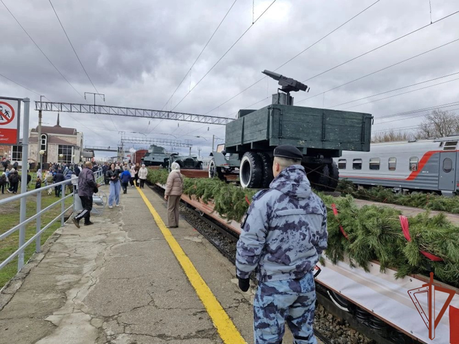 Росгвардейцы обеспечили безопасность во время прибытия «Поезда Победы» в Чувашию (видео)