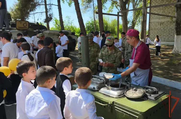 Военнослужащие ОГВ(с) провели патриотические мероприятия для подрастающего поколения на Северном Кавказе