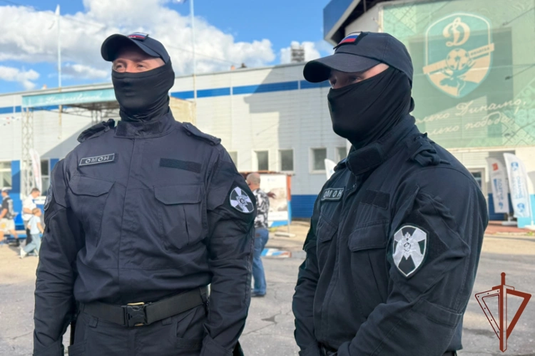 В Вологде сотрудники Росгвардии обеспечили безопасность футбольного матча