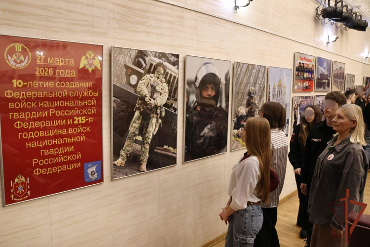 Росгвардейцы провели патриотические мероприятия на северо-западе страны в преддверии юбилея ведомства