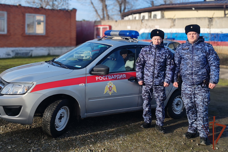 Росгвардейцев поблагодарили за помощь в тушении пожара в Краснодарском крае