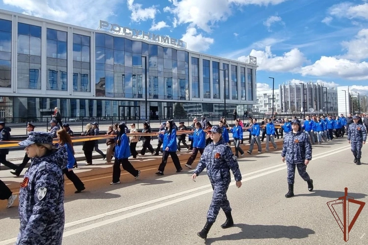 Росгвардия приняла участие в акции «Георгиевская ленточка» в Липецке