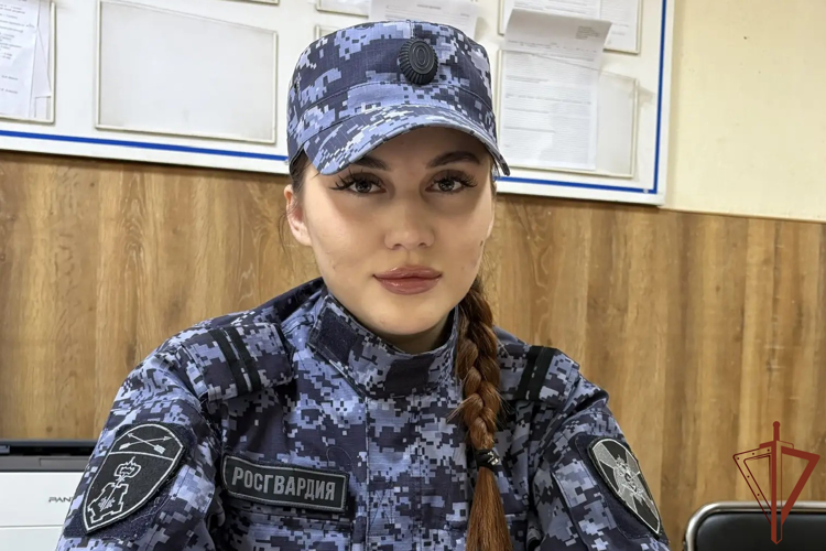 В Республике Алтай сотрудница Росгвардии оказала помощь женщине с приступом эпилепсии