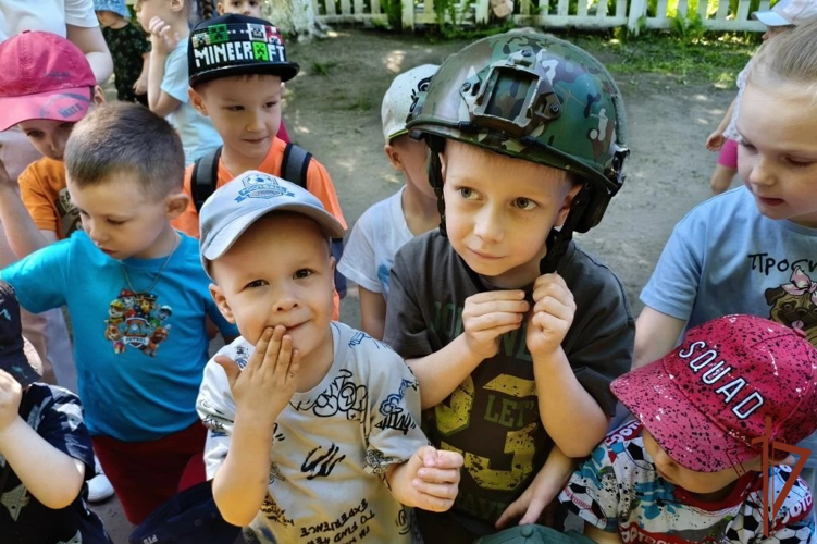 В Сибири продолжается всероссийская ведомственная акция «Каникулы с Росгвардией»