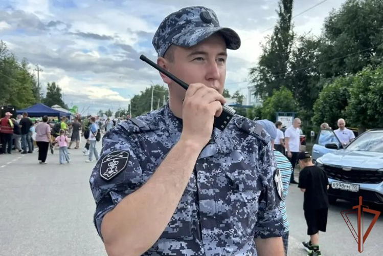 Росгвардейцы обеспечили безопасность массовых мероприятий в регионах Сибири