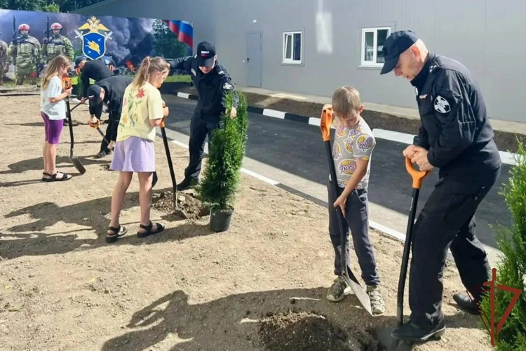 В Центральном округе Росгвардии прошли мероприятия, посвящённые Дню семьи, любви и верности