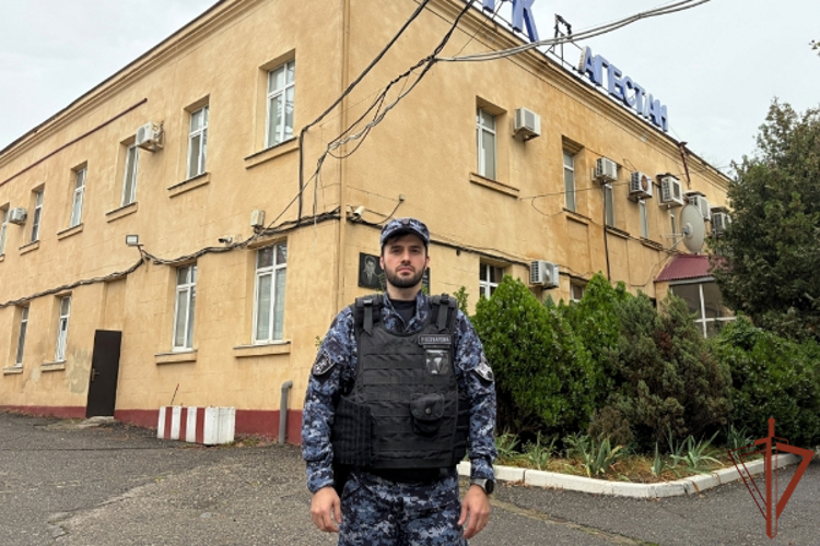 Благодаря росгвардейцу предотвращен пожар на охраняемом объекте в Дагестане
