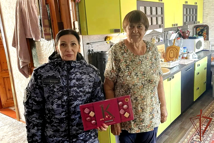 В Уральском округе Росгвардии состоялись мероприятия, приуроченные к Международному дню пожилых людей