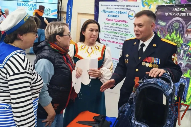 В регионах Уральского округа росгвардейцы провели цикл патриотических и профилактических мероприятий
