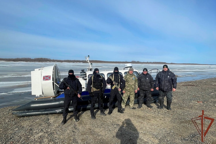 В Югре при участии ОМОН Росгвардии проходит оперативно-профилактическое мероприятие «Весенний нерест»