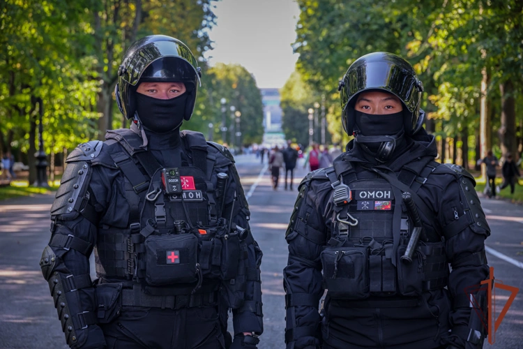 Росгвардейцы обеспечили безопасность матча РПЛ в Санкт-Петербурге