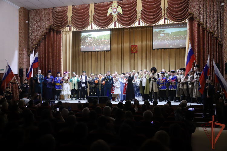 В Сибирском округе Росгвардии подвели итоги окружного этапа смотра-конкурса художественной самодеятельности «Солдаты антитеррора»