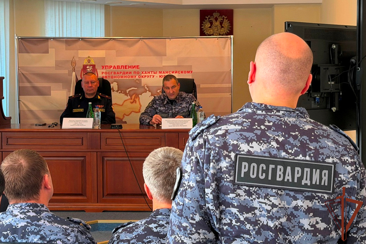 Заместитель командующего Уральским округом Росгвардии проверил подразделения ведомства в Югре