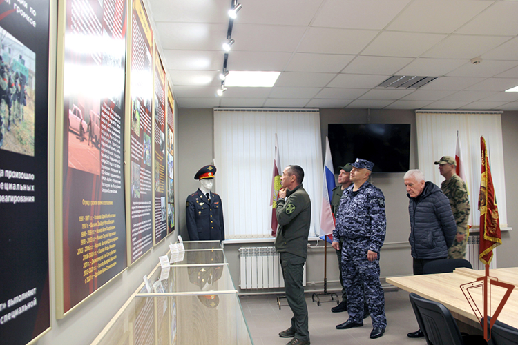 Командующий Северо-Кавказским округом Росгвардии посетил подразделения в Северной Осетии и Ингушетии