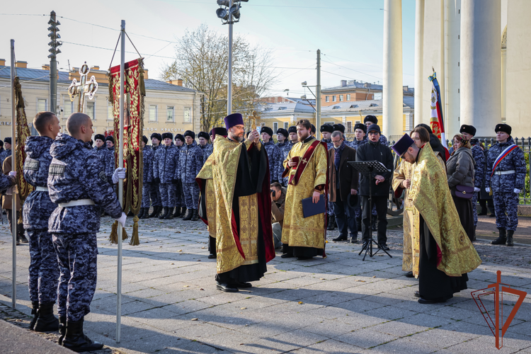 В Санкт-Петербурге росгвардейцы почтили память воинов, погибших в Русско-турецкой войне