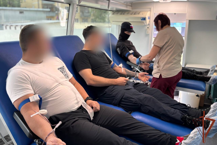 В Калуге росгвардейцы приняли участие в донорской акции «От сердца к сердцу»