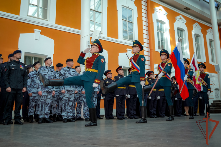 В Санкт-Петербурге отметили 10-летие Главного управления Росгвардии по Санкт-Петербургу и Ленобласти и 60-летие Измайловского полка Северо-Западного округа Росгвардии