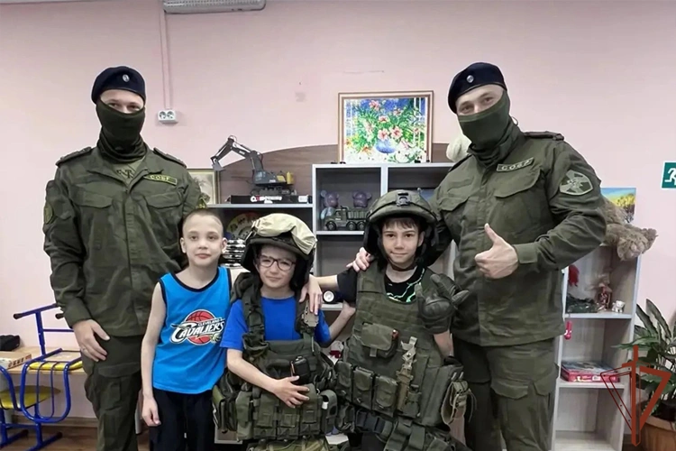В Восточном округе Росгвардии состоялись мероприятия ко Дню защиты детей