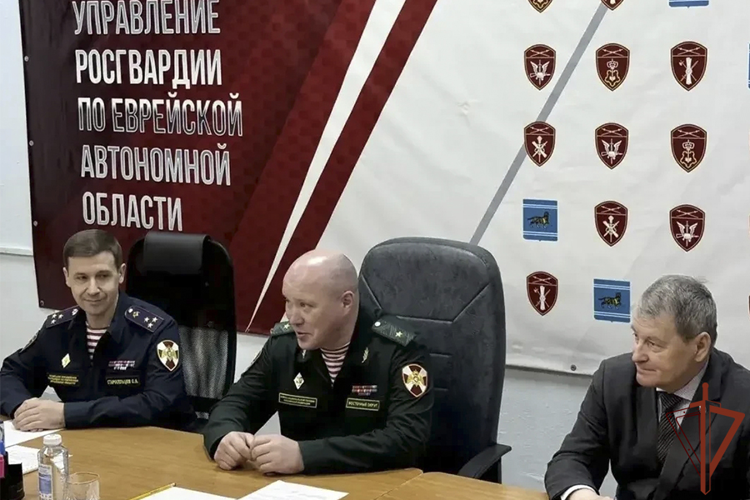 Заместитель командующего Восточным округом Росгвардии посетил Биробиджан