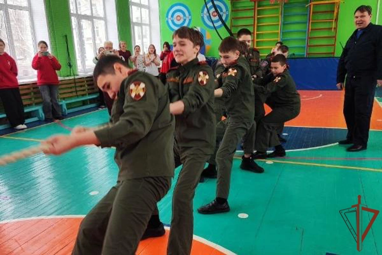 Воспитанники «Гвардейской смены» приняли участие в военно-спортивной игре в Нижнем Новгороде