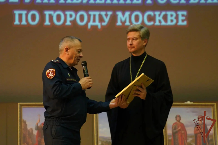 В столичном главке Росгвардии открылась экспозиция проекта «Духовные покровители армии:от святого воинства — к Суворову» (видео)