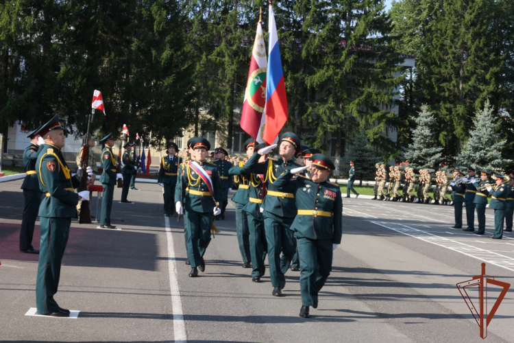 Военнослужащие нового призыва приняли присягу на верность Отечеству в подразделениях Сибирского округа Росгвардии