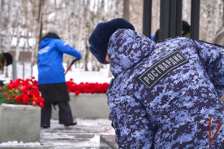 Патриотические мероприятия по случаю 81-й годовщины Победы в Великой Отечественной войне провели росгвардейцы в Сибири