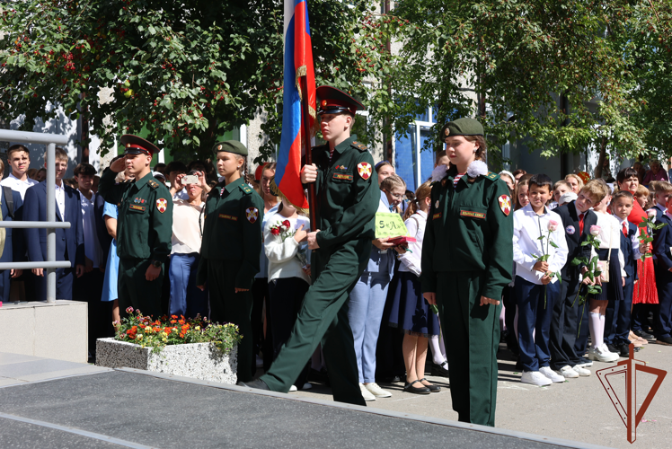В регионах Сибири росгвардейцы приняли участие в торжественных мероприятиях, посвященных Дню знаний