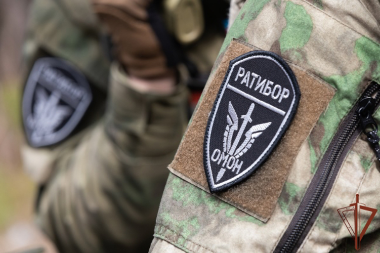 В Красноярске при содействии ОМОН Росгвардии прошел рейд по соблюдению миграционного законодательства