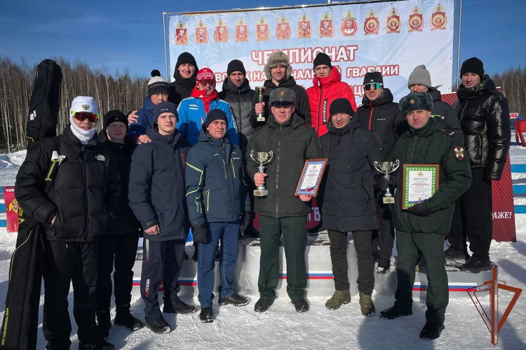 Спортивная команда Сибирского округа Росгвардии стала призёром чемпионата по зимнему офицерскому троеборью