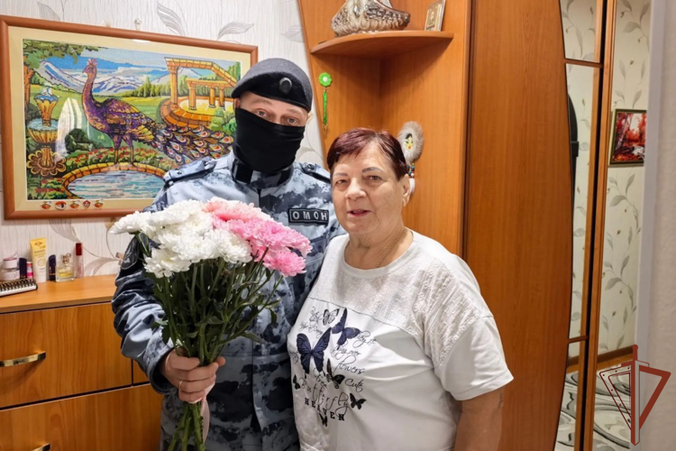 В Уральском округе Росгвардии состоялись мероприятия, приуроченные к Международному дню пожилых людей