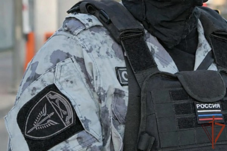При участии столичного спецназа Росгвардии выявлены нарушения миграционного законодательства (видео)