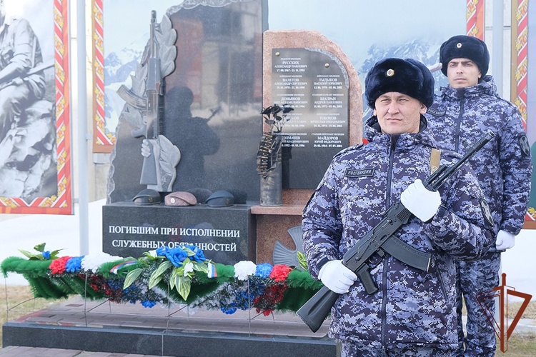 В День войск национальной гвардии в регионах Сибири прошли торжественные мероприятия