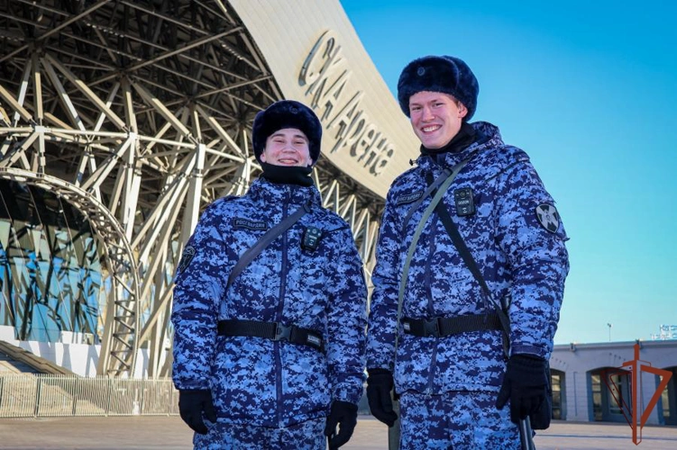 Росгвардейцы обеспечили безопасность матча КХЛ в Санкт-Петербурге
