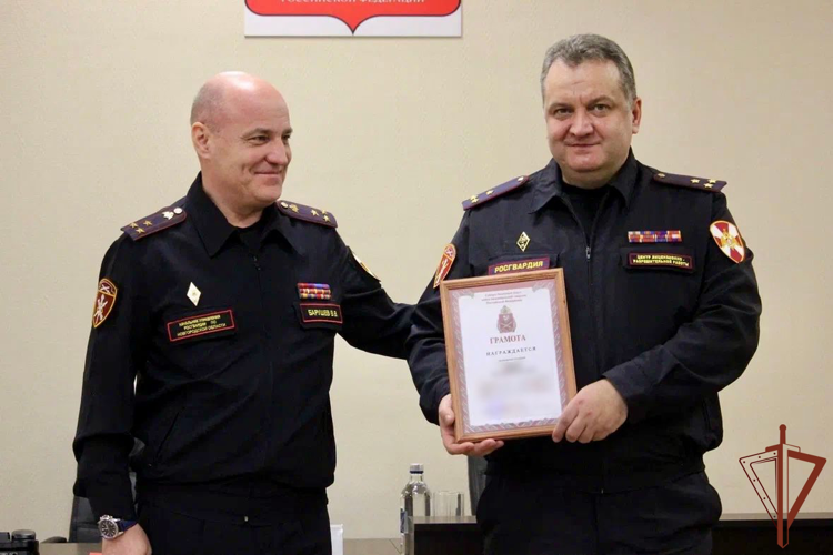 В Северо-Западном округе Росгвардии отметили День подразделений государственного контроля и лицензионно-разрешительной работы